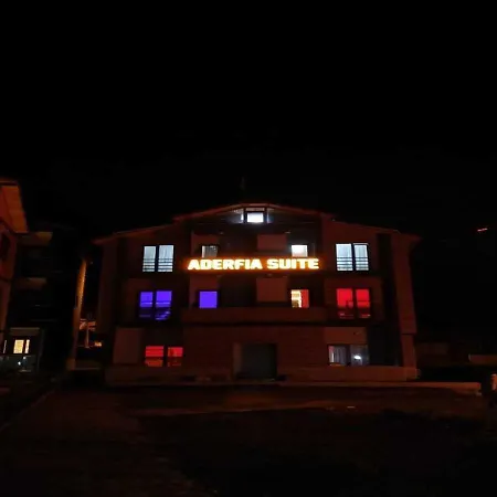 Aparthotel Aderfia *